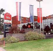 Ibis London Heathrow Airport,  Hayes